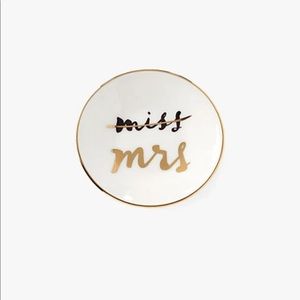 Kate Spade “Miss to Mrs” ring dish - BRAND NEW